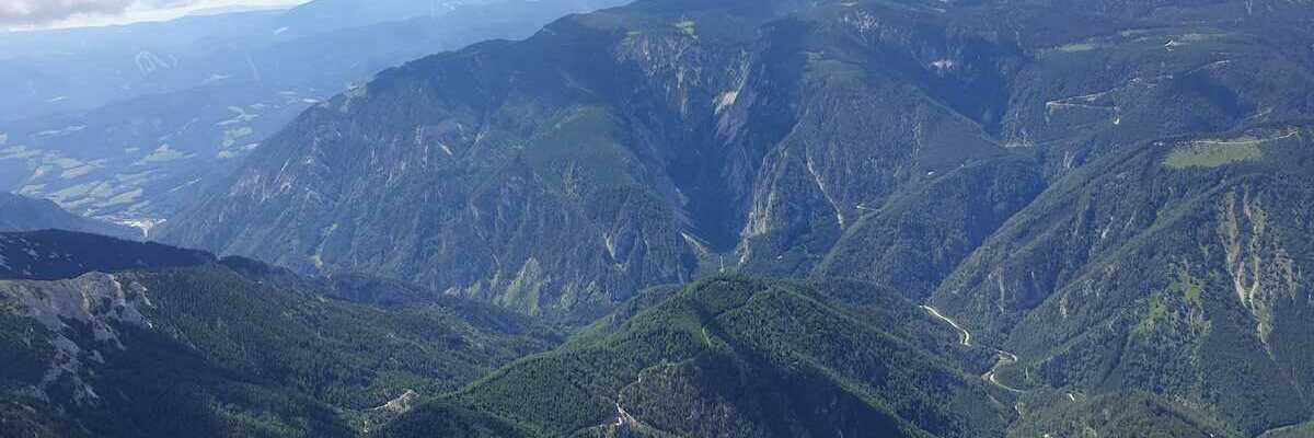 Flugwegposition um 09:49:51: Aufgenommen in der Nähe von Gemeinde Schwarzau im Gebirge, Österreich in 2197 Meter